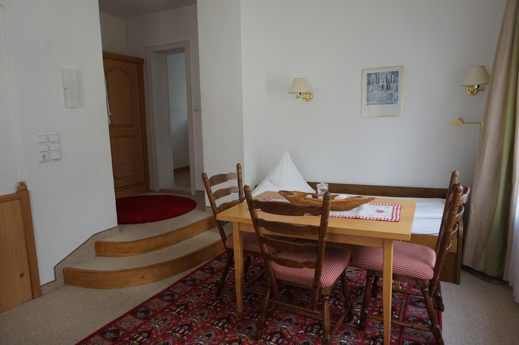 Guest house Garni Liberia 3*